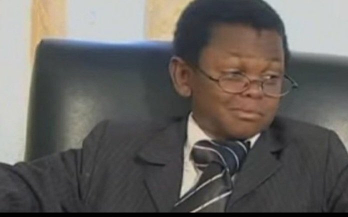 Dat_Irregular_EdoGuy tweet media