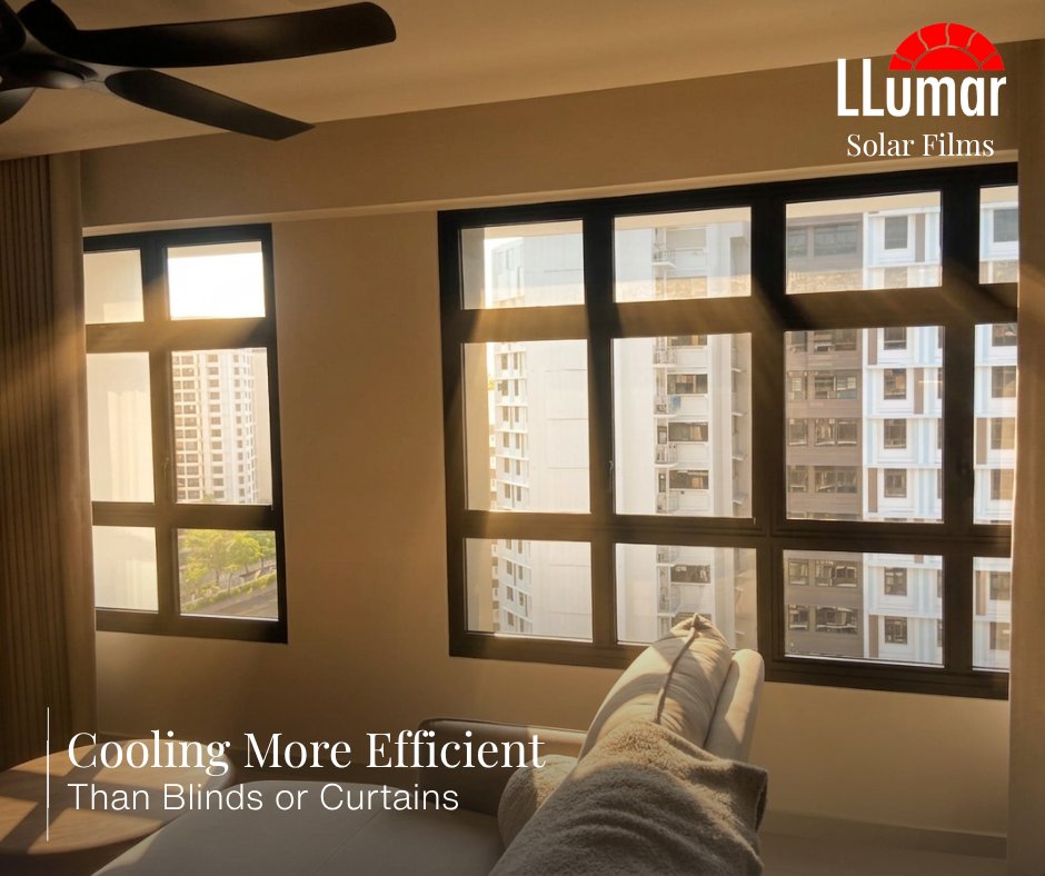 LLumarSingapore's tweet image. 𝐖𝐡𝐲 𝐂𝐮𝐫𝐭𝐚𝐢𝐧𝐬 𝐂𝐚𝐧𝐧𝐨𝐭 𝐒𝐭𝐨𝐩 𝐇𝐞𝐚𝐭

Curtains and blinds block visible light.
But the heat has already entered through the glass.

Solar #WindowFilms installed by #WindowCool stop a large amount of heat before it enters the room, making cooling more efficient.