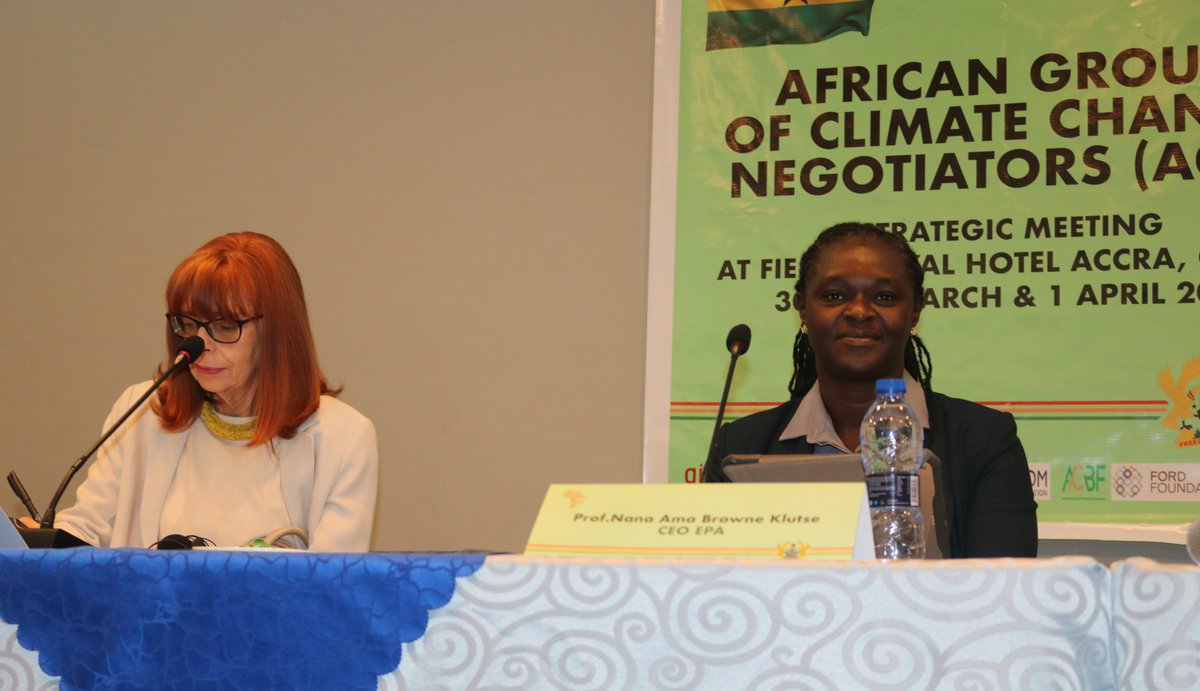 AGN Chair tweet media