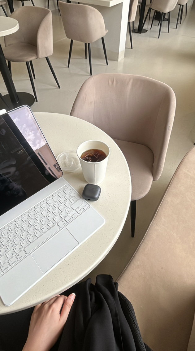 Beebo🦋 لين يرجع لي المرحوم tweet media