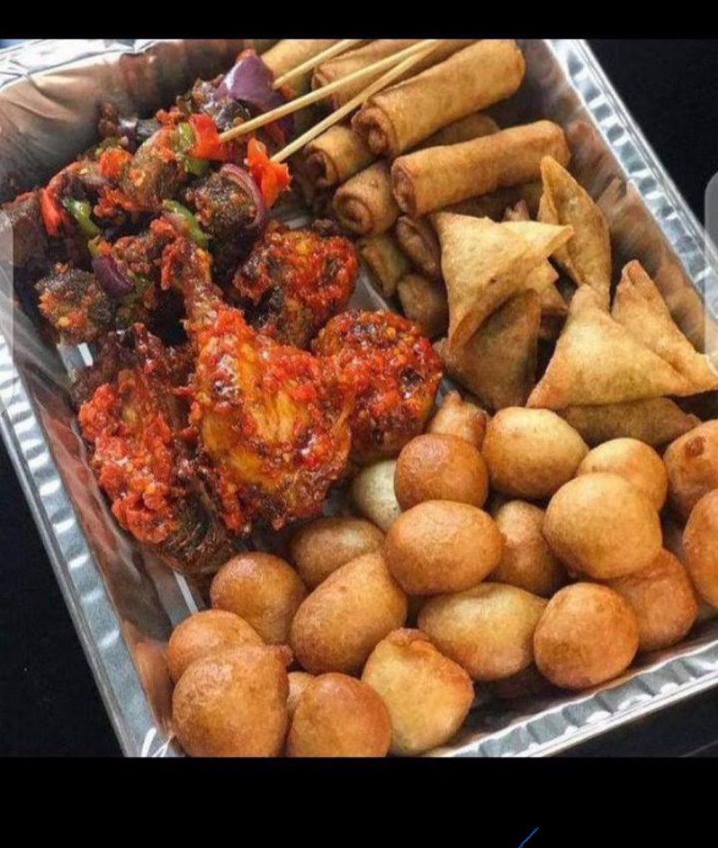 ABUJA SMALL CHOPS AND GRILLS 🍔🌭🍤🥟🧇🍩 tweet media
