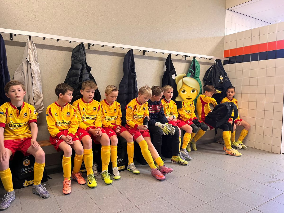 v.v. Valken '68 tweet media