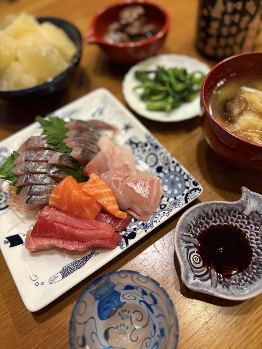 ミリオン tweet media