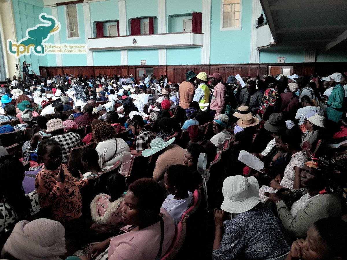 byopra's tweet image. 📣Currently underway: The Parliament of Zimbabwe is currently convening Constitutional Amendment Bill no. 3 public hearings at Large City Hall in Bulawayo. Follow the thread for live updates👇

#CivicEngagement
