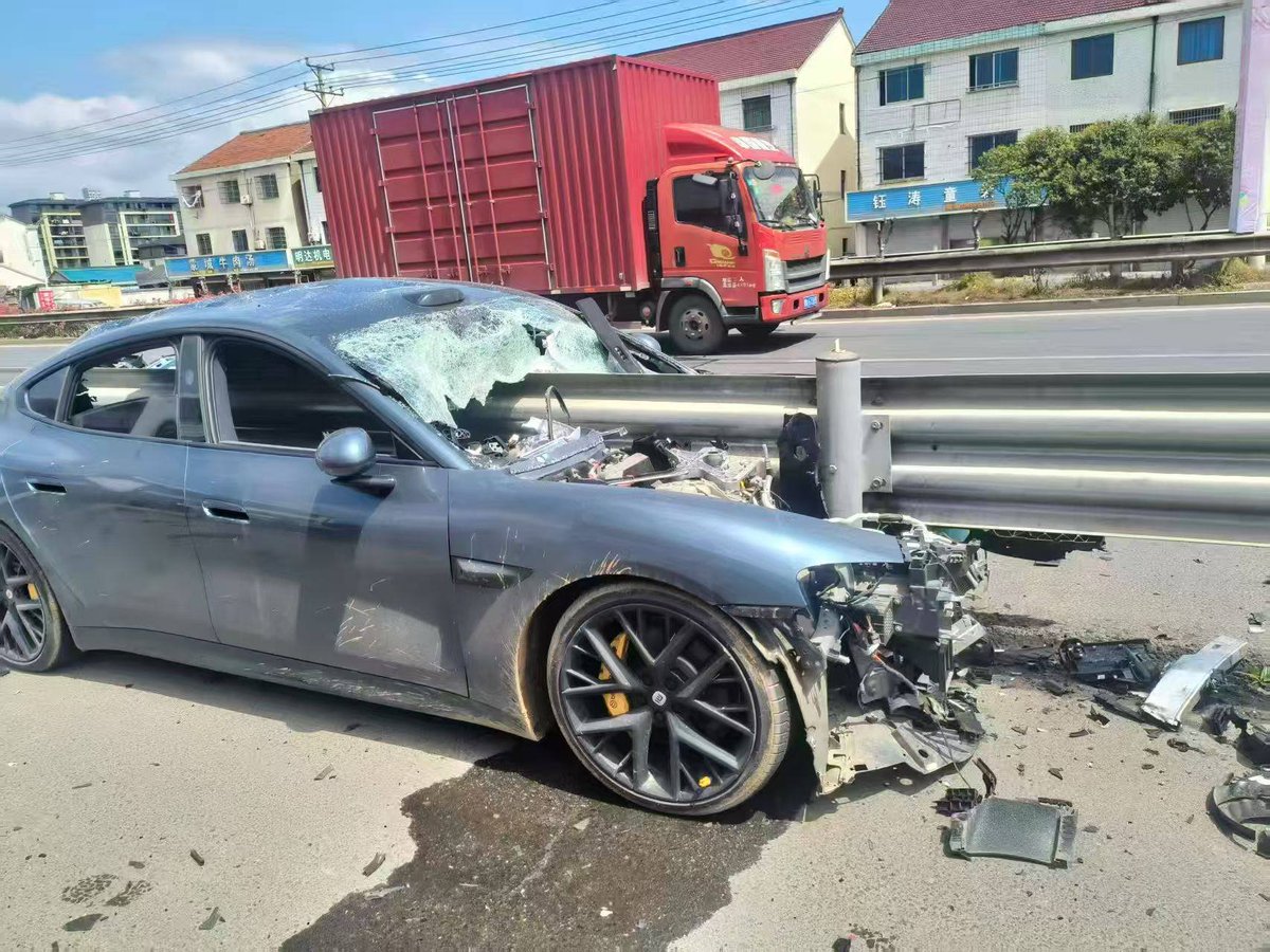 狂飙在币圈 tweet media