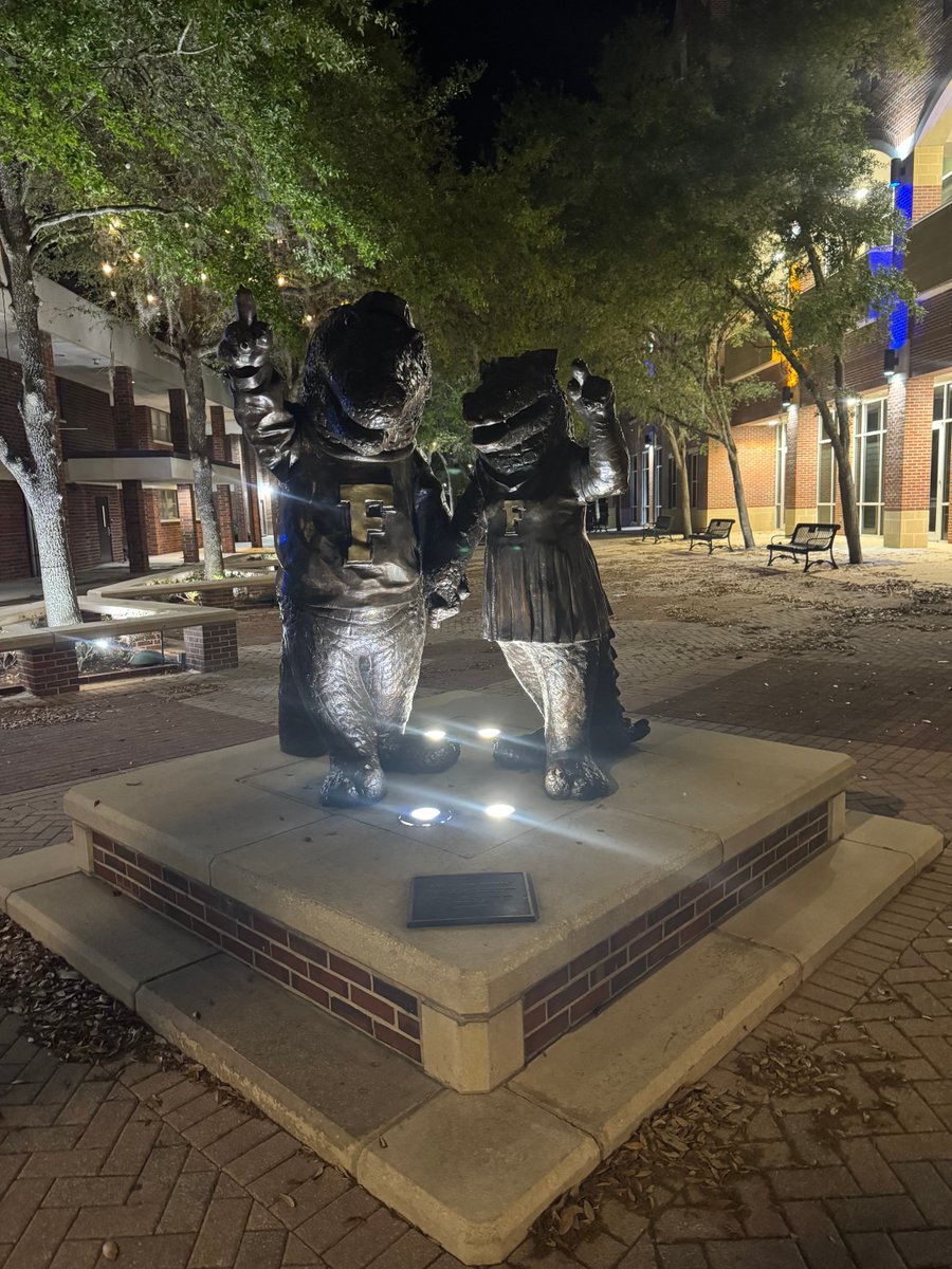 Jon Sumrall tweet media