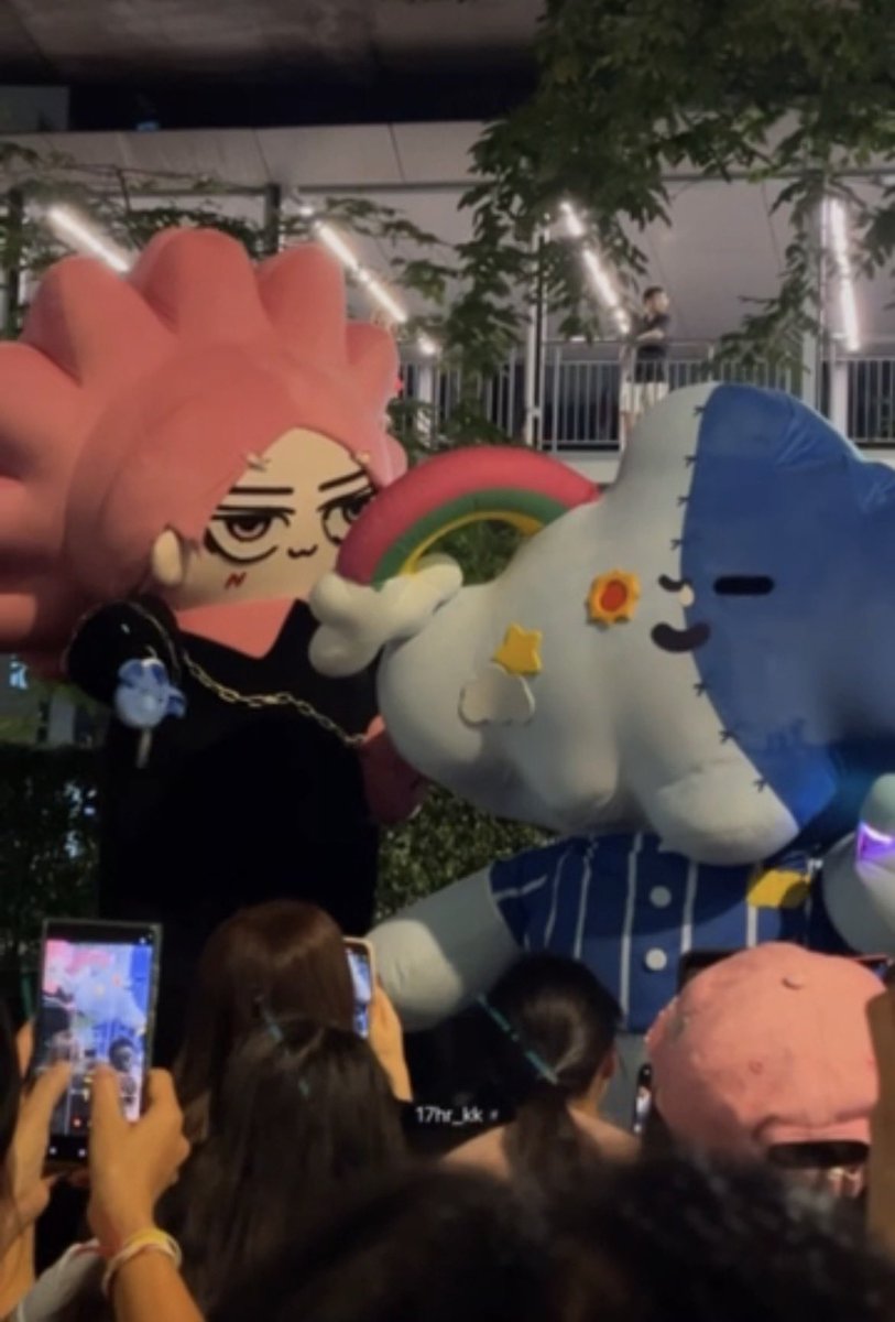 ༘⋆ 𝐡𝐚𝐳𝐞𝐥𝐧𝐮𝐭 𓍢ִ໋🍂 ༘ tweet media