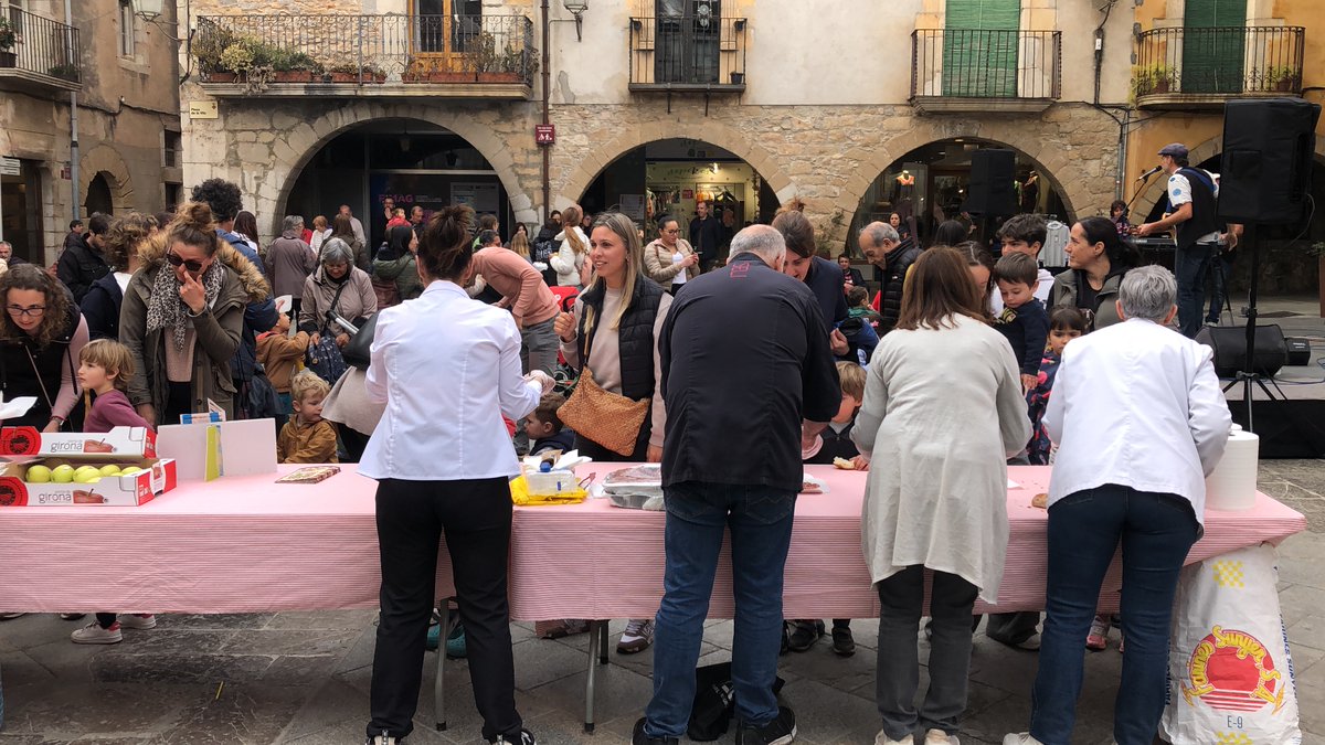 VisitEstartit tweet media