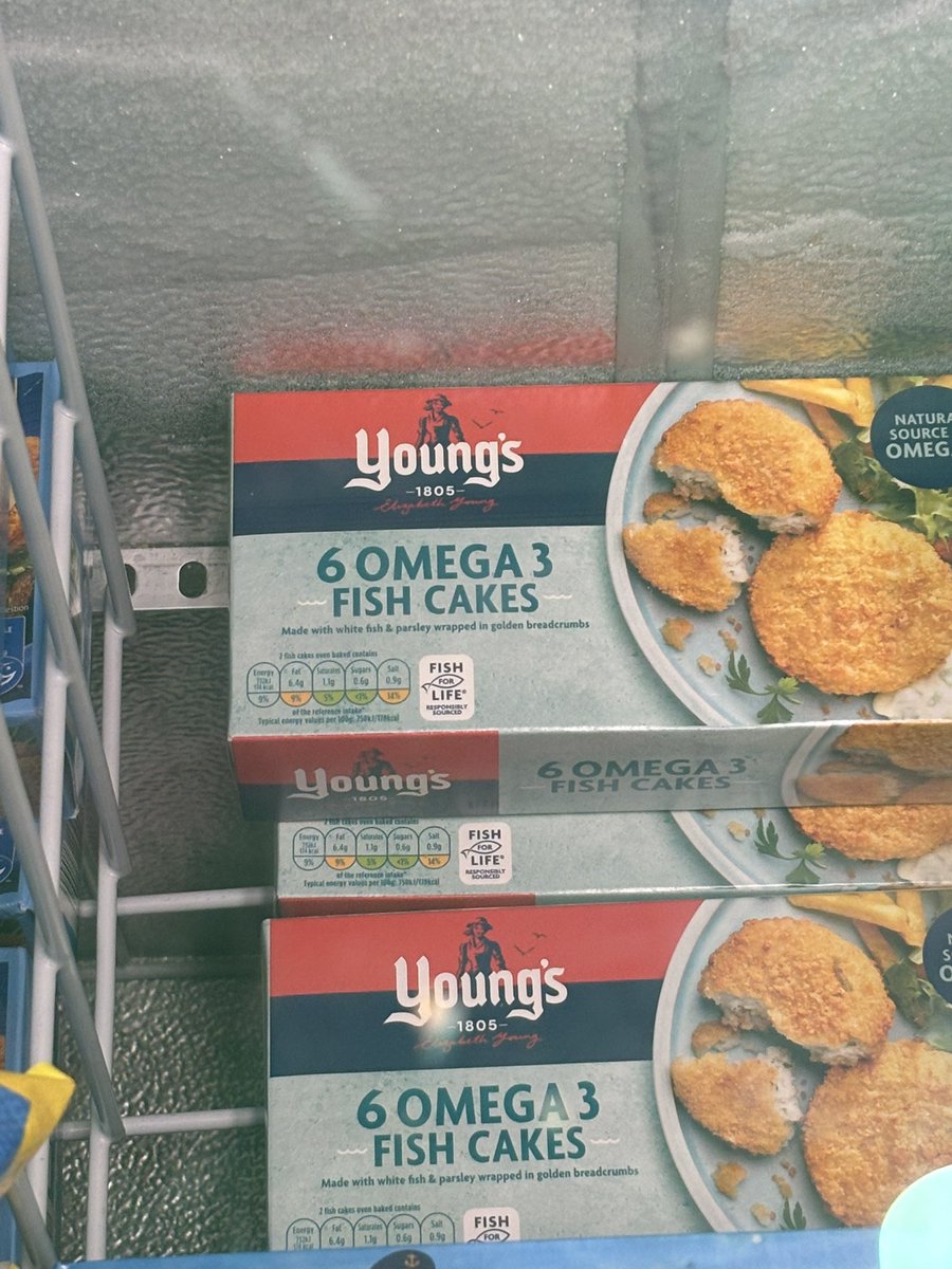 adrian ✮ tweet media