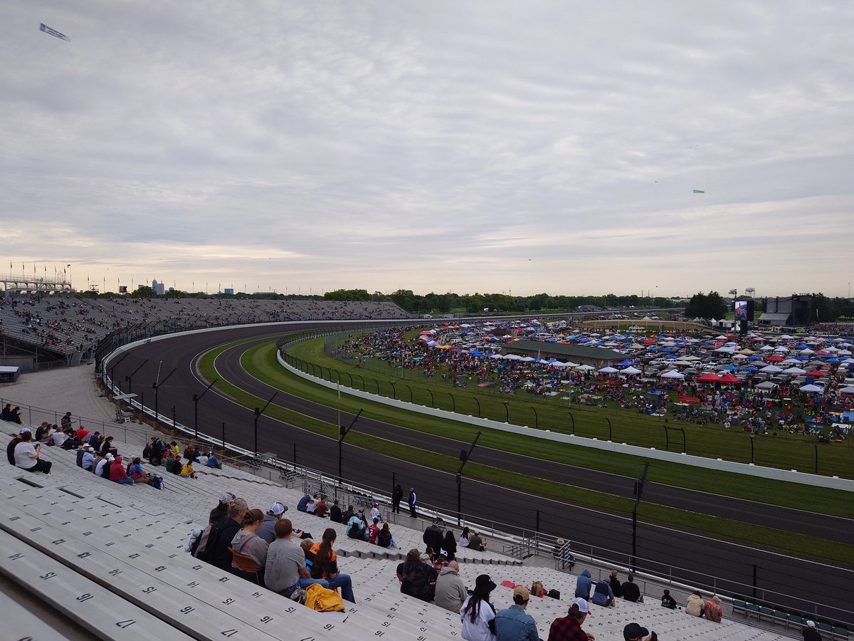 ほしと tweet media