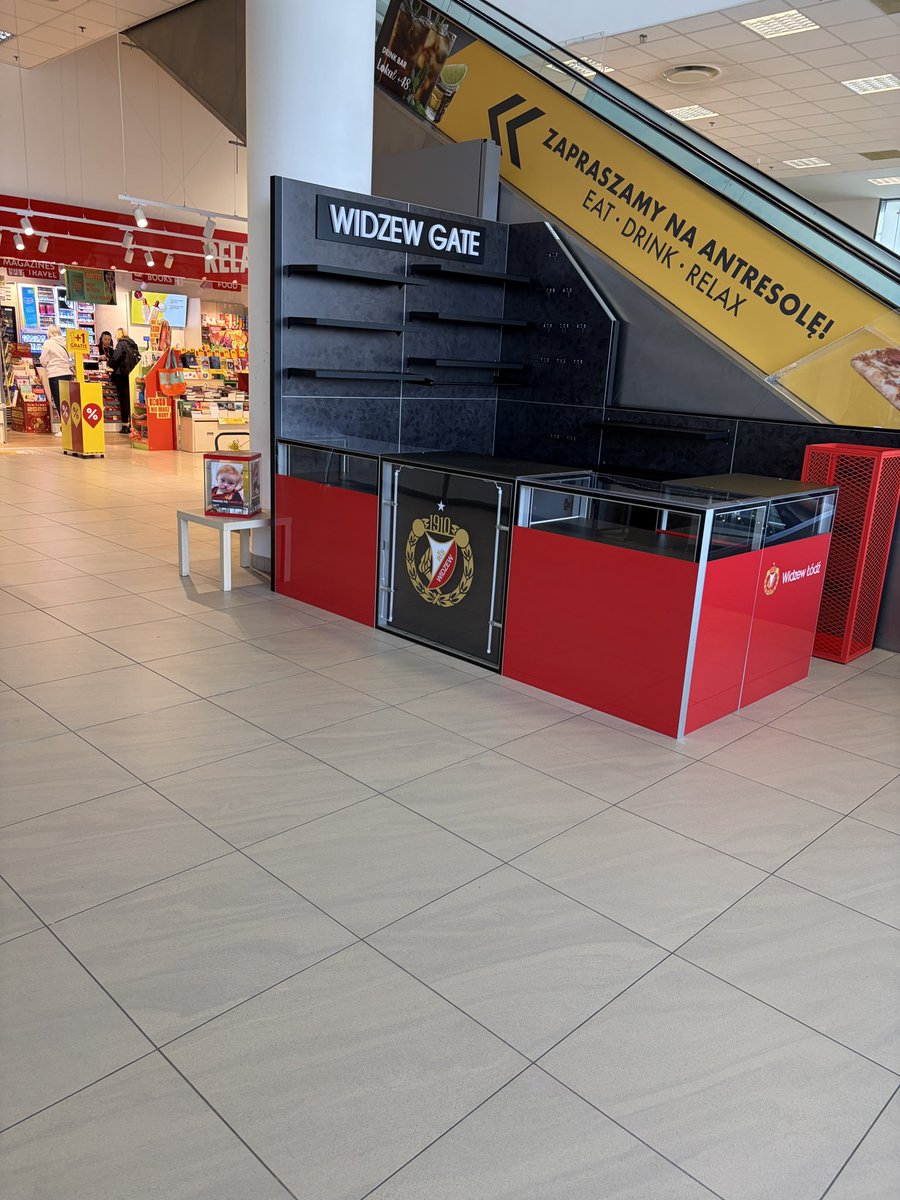 STWK1908 tweet media