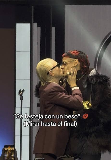 lauren 🙏🖤 tweet media