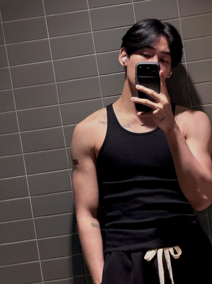 GOT7 BASE tweet media