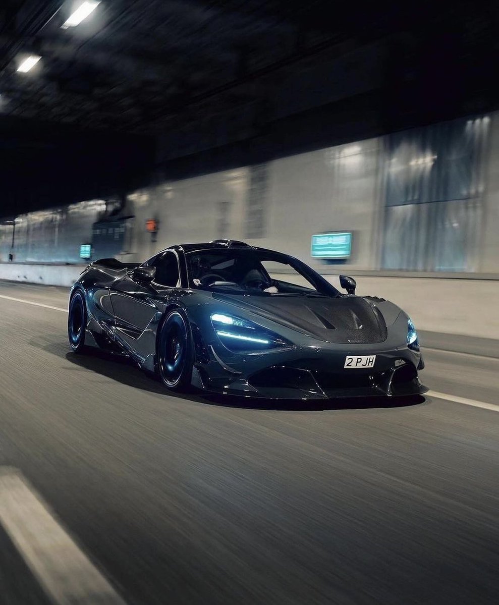 Elitecargasm's tweet photo. McLaren 720S 🦇 https://t.co/81accUBzq5