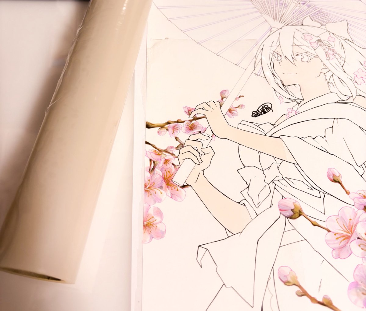 「奥側の桜も手前と同じように塗ります マスキングで人物イラストを保護しつつ奥の桜に」|銀の鶴@パスタ会/あけぼの12のイラスト