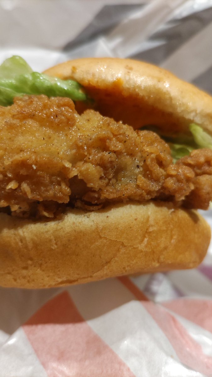 Bar Frontier tweet media