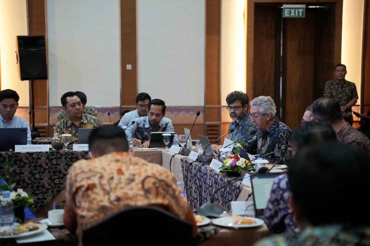 South_Centre's tweet photo. We were pleased to participate at the Badung meeting organized by the Indonesian Directorate General of Intellectual Property to consider how to address current imbalances and gaps in the management of cross-border royalty payments for copyrighted works. https://t.co/1A7KT239wi