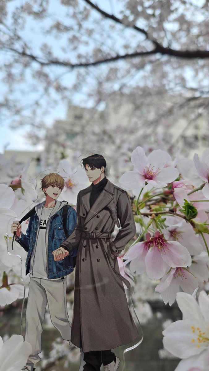 ギーチとユイのお花見
どこで撮っても良い🫂
ユイが嬉しそうにギーチに話しかけている🤗
微笑ましい✨とても良い💕好き😳
南あらた先生(<a href="/waowaooo1914/">南あらた</a> )
#俺はお前の愛で痛い