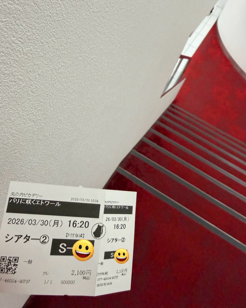 あるろるこ tweet media