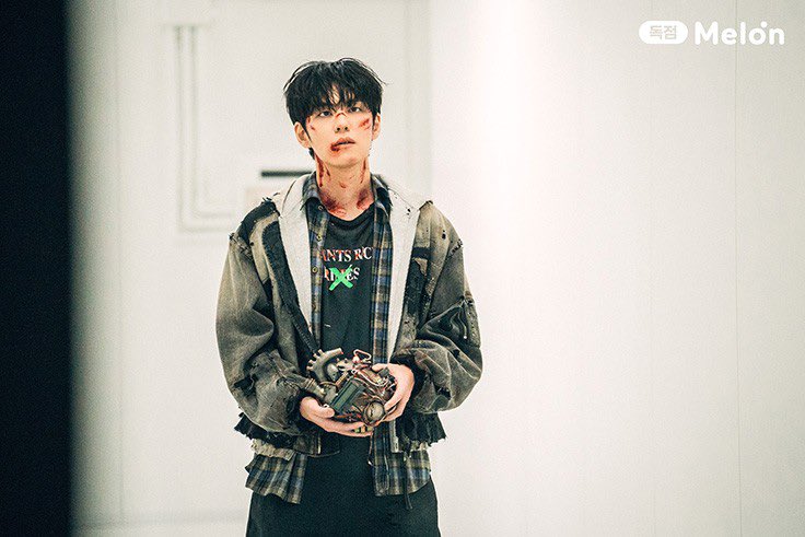 듀필이 tweet media