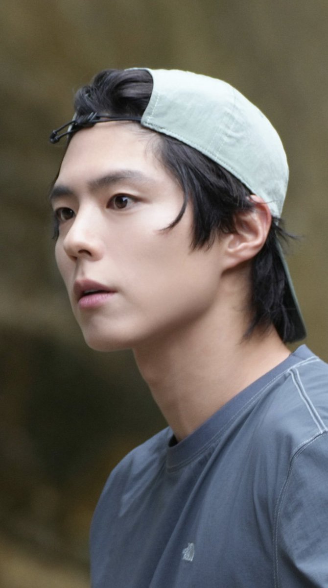 Seriously, how is Bogum this handsome?
#ParkBoGum #박보검