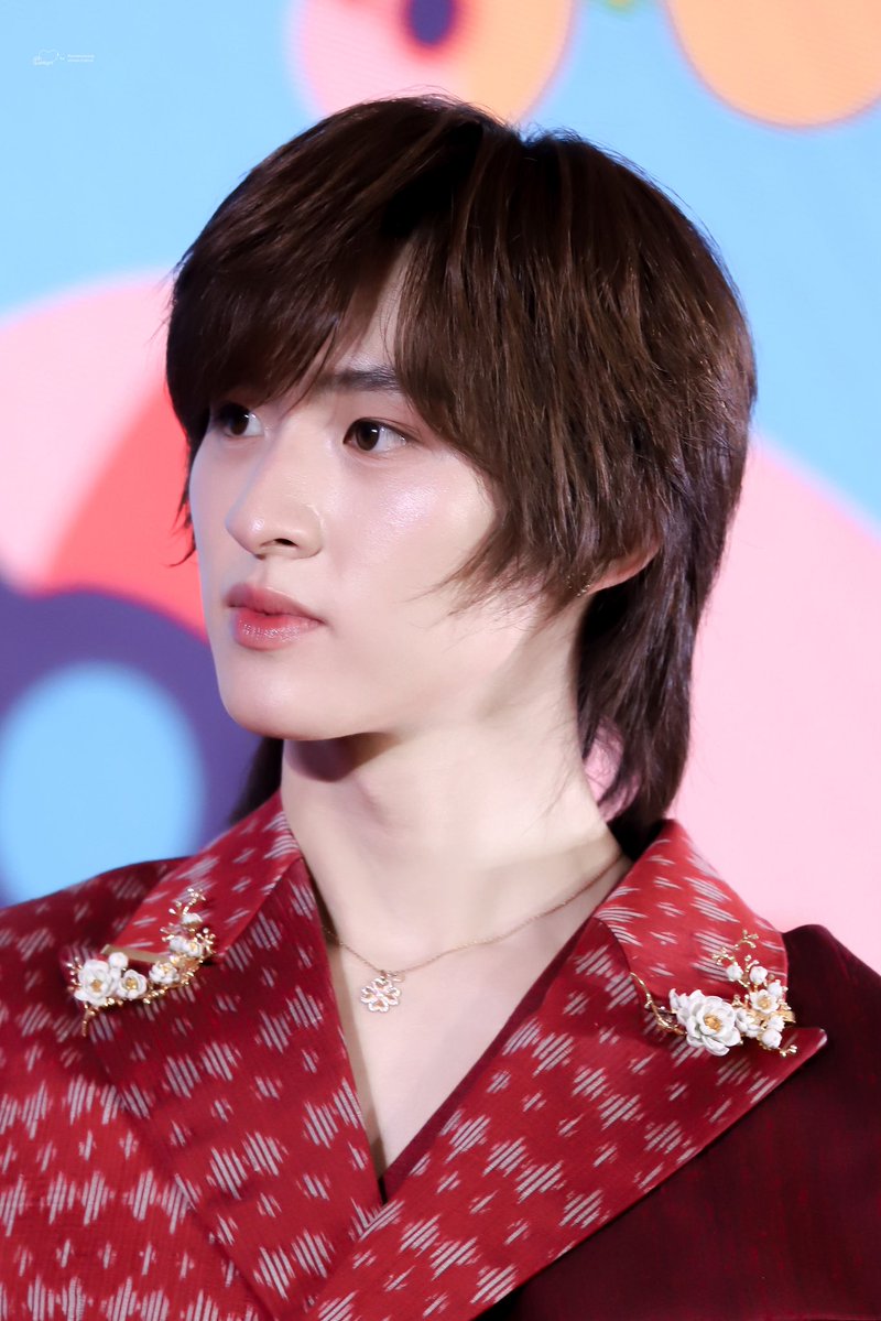 𝒾𝘯𝘲𝘶𝘪𝘦𝘵𝘭𝘪𝘨𝘩𝘵 - (𝐭𝐦) ♡ tweet media