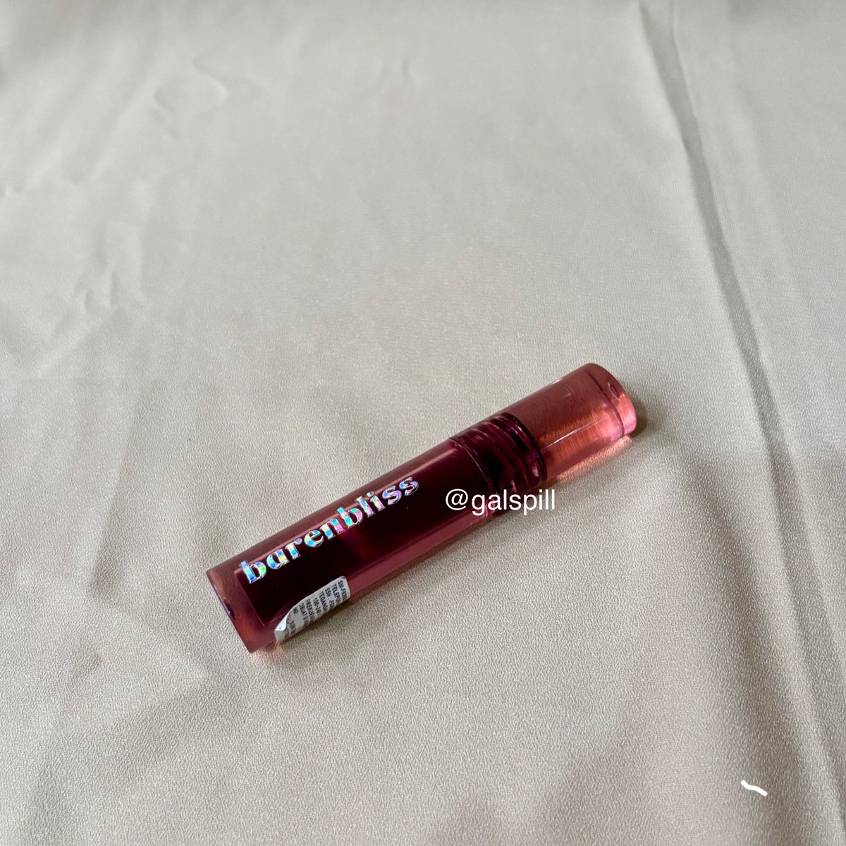 galspill's tweet photo. 6. BNB - Liptint (04)

Enak dipakenya, ringan bgt, tapi cepet ilang. Shade ini terlalu merah juga kalo di aku. Baru 3 bulanan kayanya udah jadi bau tengik gitu dan packaging nya agak beleber

https://t.co/FQZ8zoTaHR https://t.co/mf9lwMTAC2