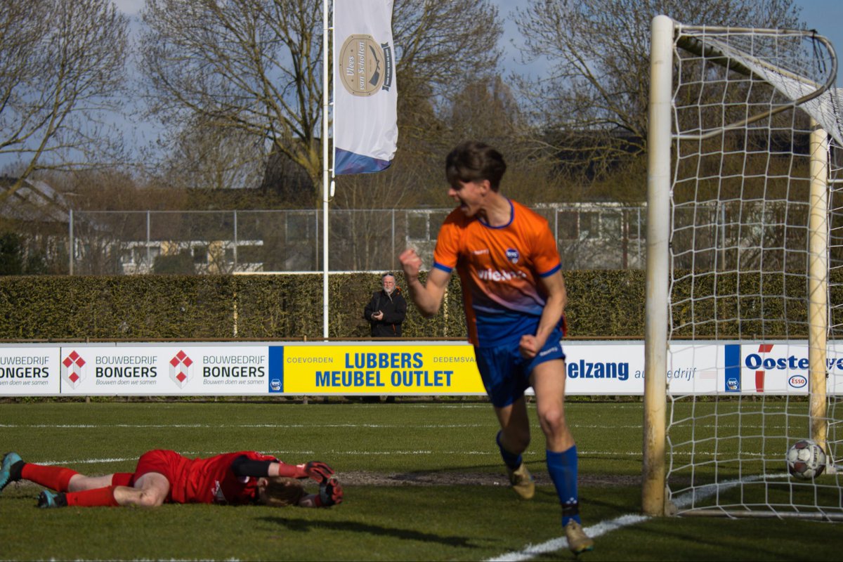 📝VERSLAG | DVC verliest in de tweede helft van SC Rouveen

Lees verder ➡️ dvcdedemsvaart.nl/nieuws/dvc-ver…

#hupeéntwee #DVC #3Ooost
