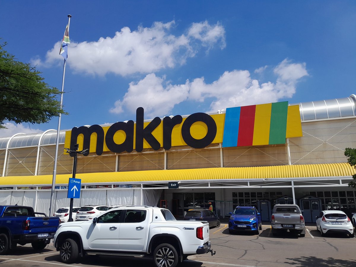 Dr Nasiphi Moya tweet media