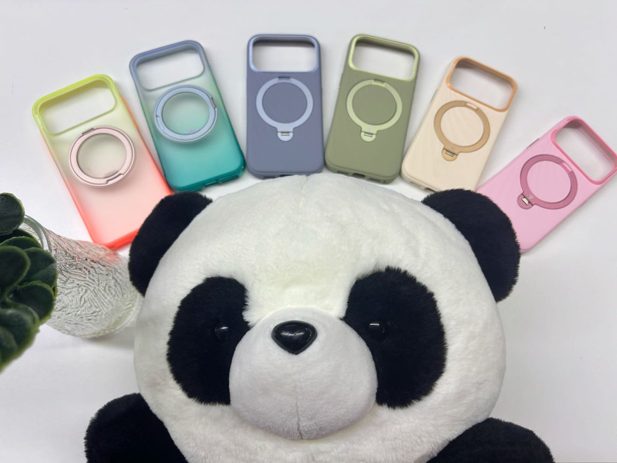 TORRAS_JP's tweet image. 春が来たね〜🌸

クリは、明るい色のプレゼントを用意したよ〜ふふ🐼

#TORRAS  #STAFF物語