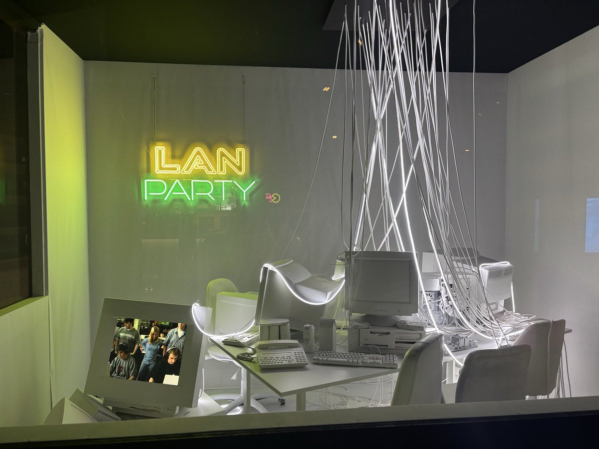 Derya Üçpınar tweet media