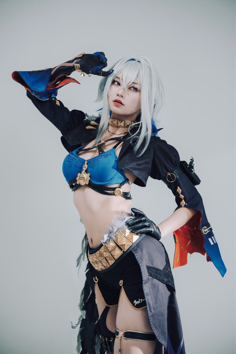 おねむ tweet media