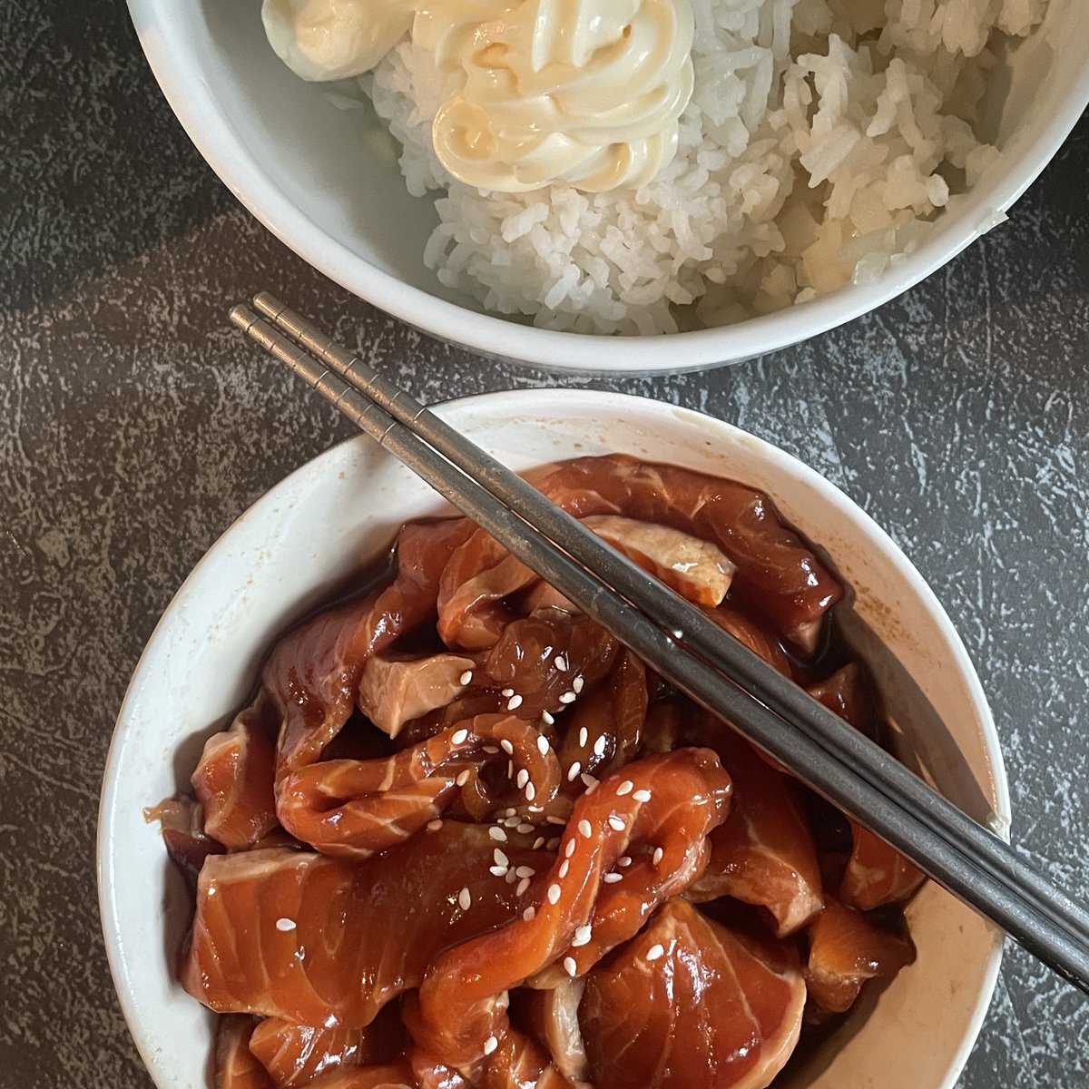 ณันท์ tweet media