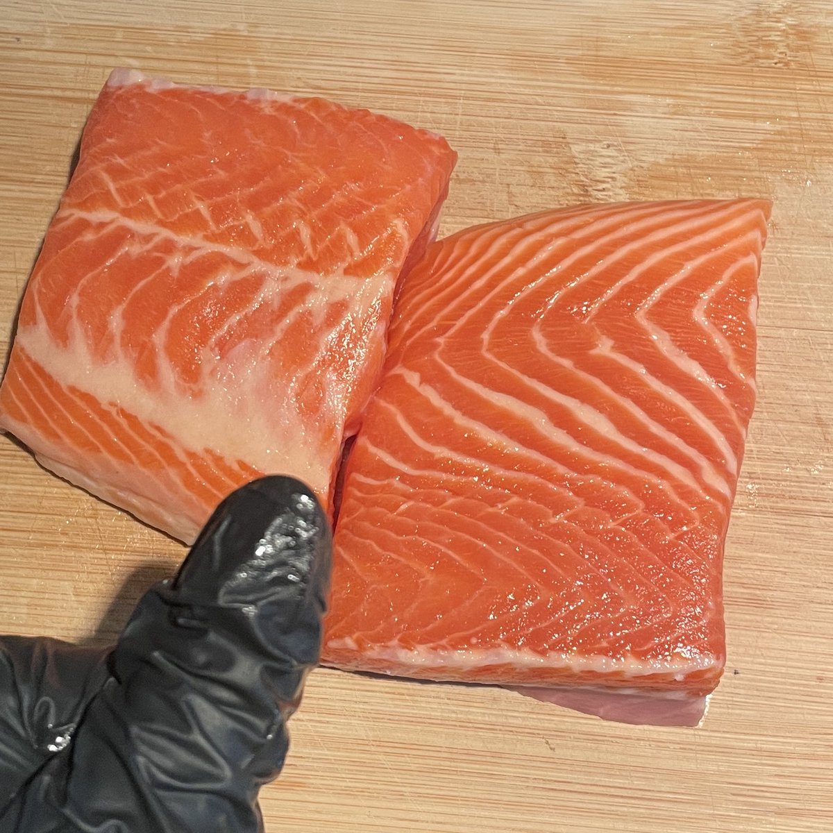 ณันท์ tweet media