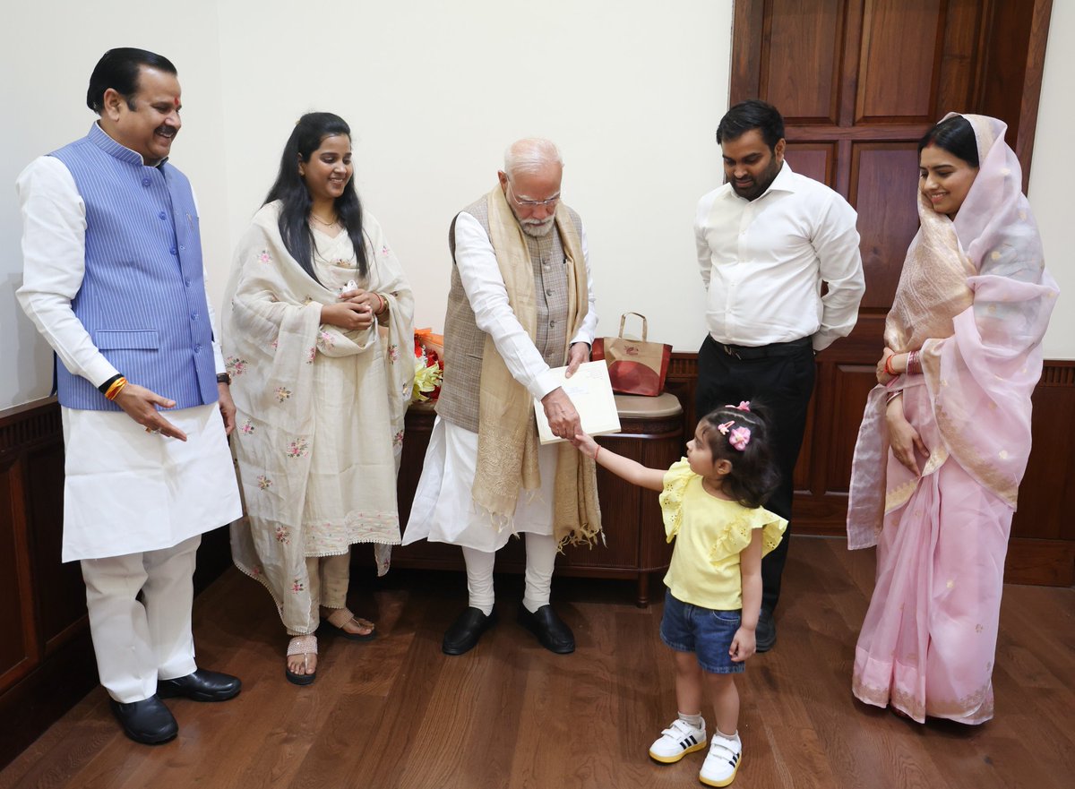 Dr. Mahendra Singh tweet media