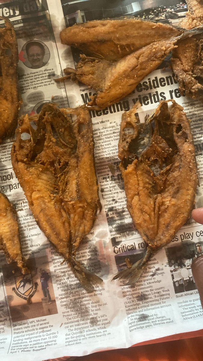 KhuthiiM tweet media