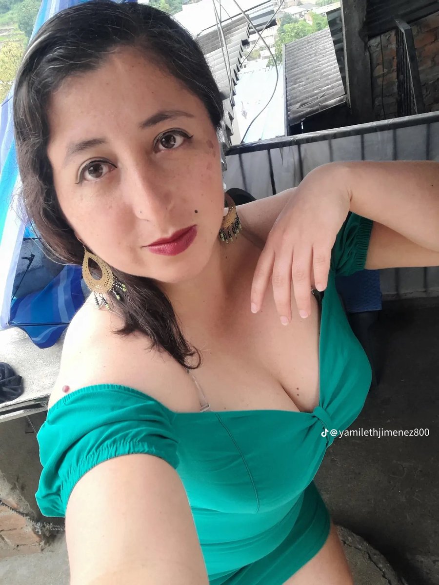 Grannyhot71 tweet media