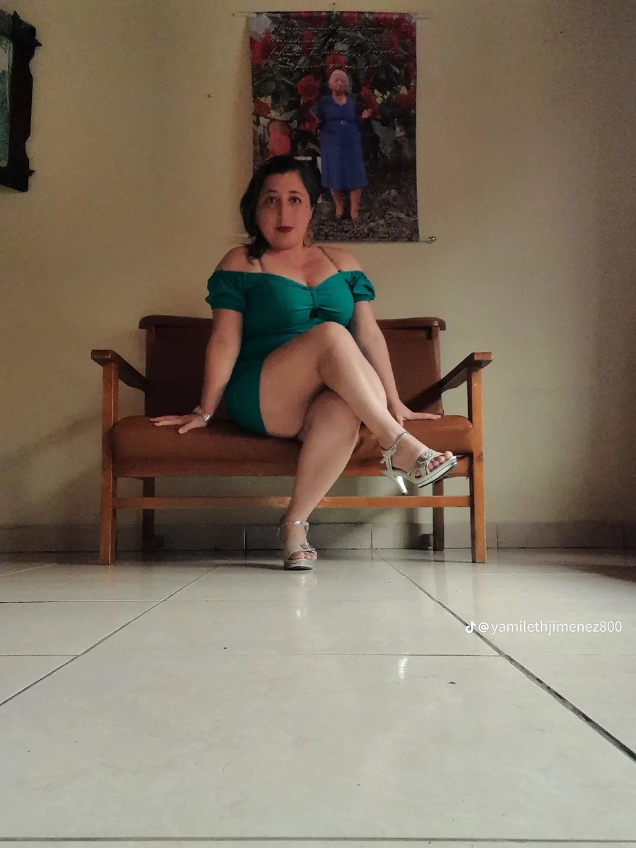 Grannyhot71 tweet media