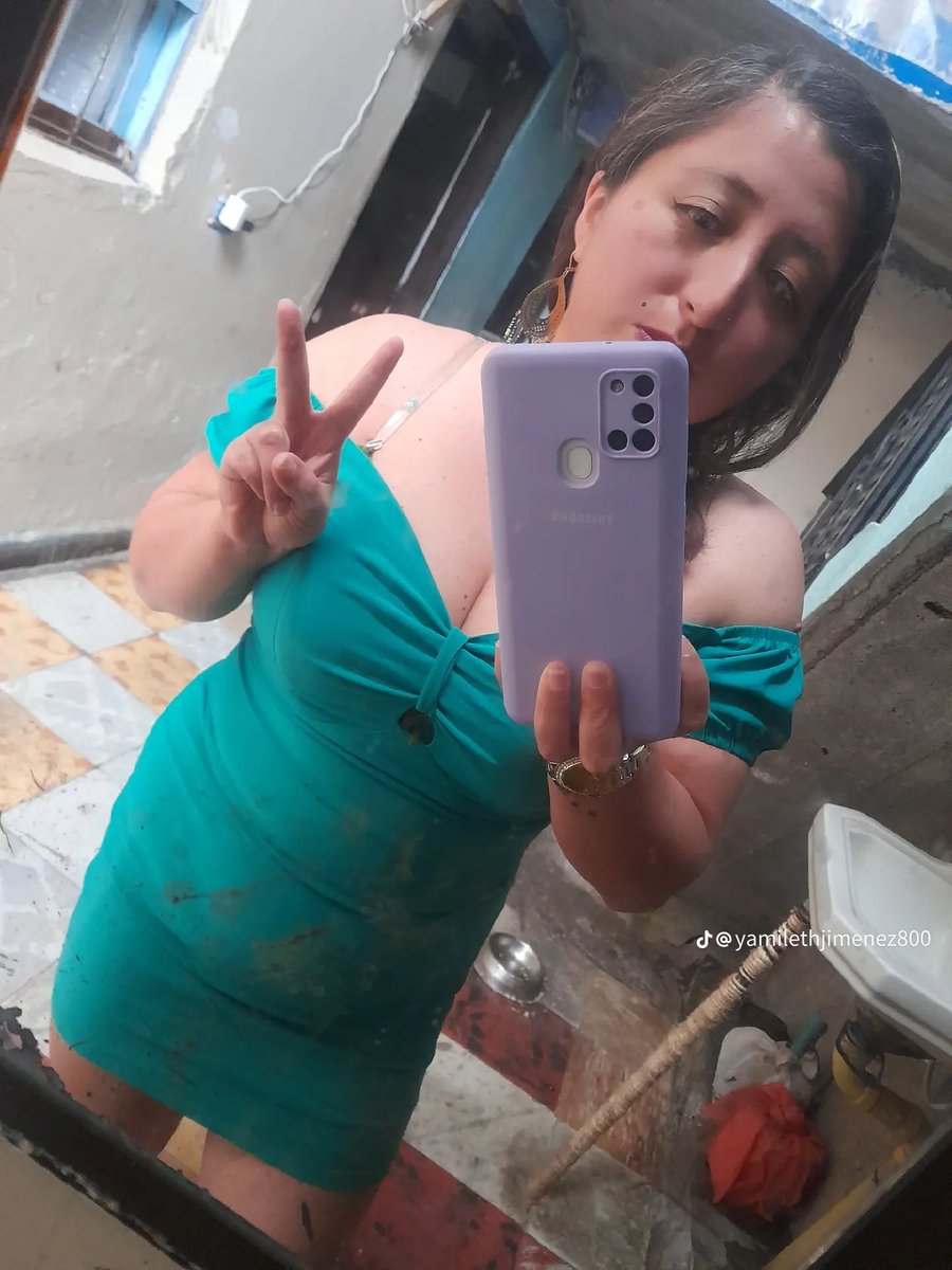 Grannyhot71 tweet media