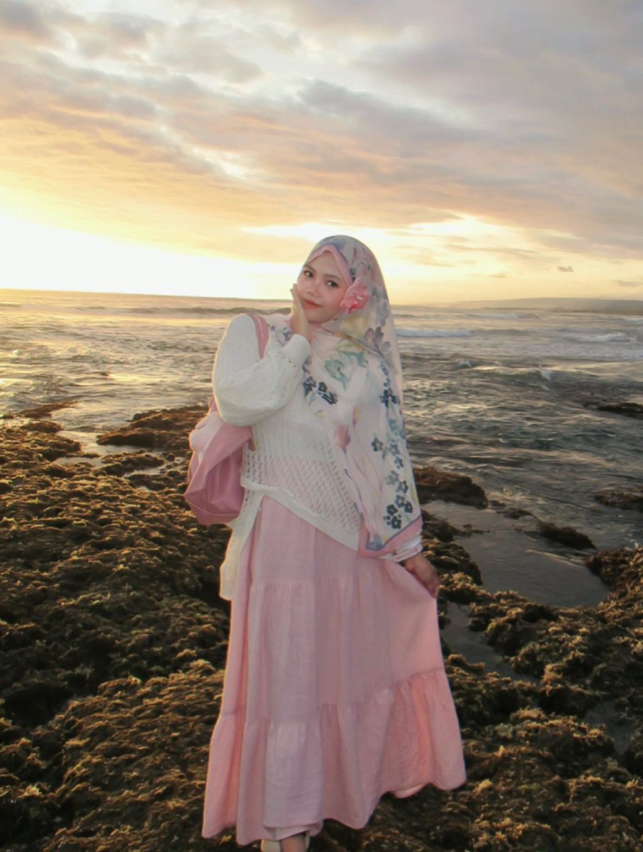 ⋆. 𐙚 Raaa tweet media