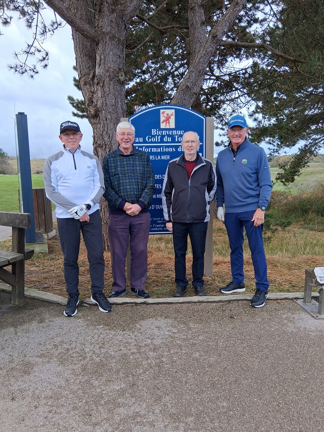 A Golfing Experience tweet media