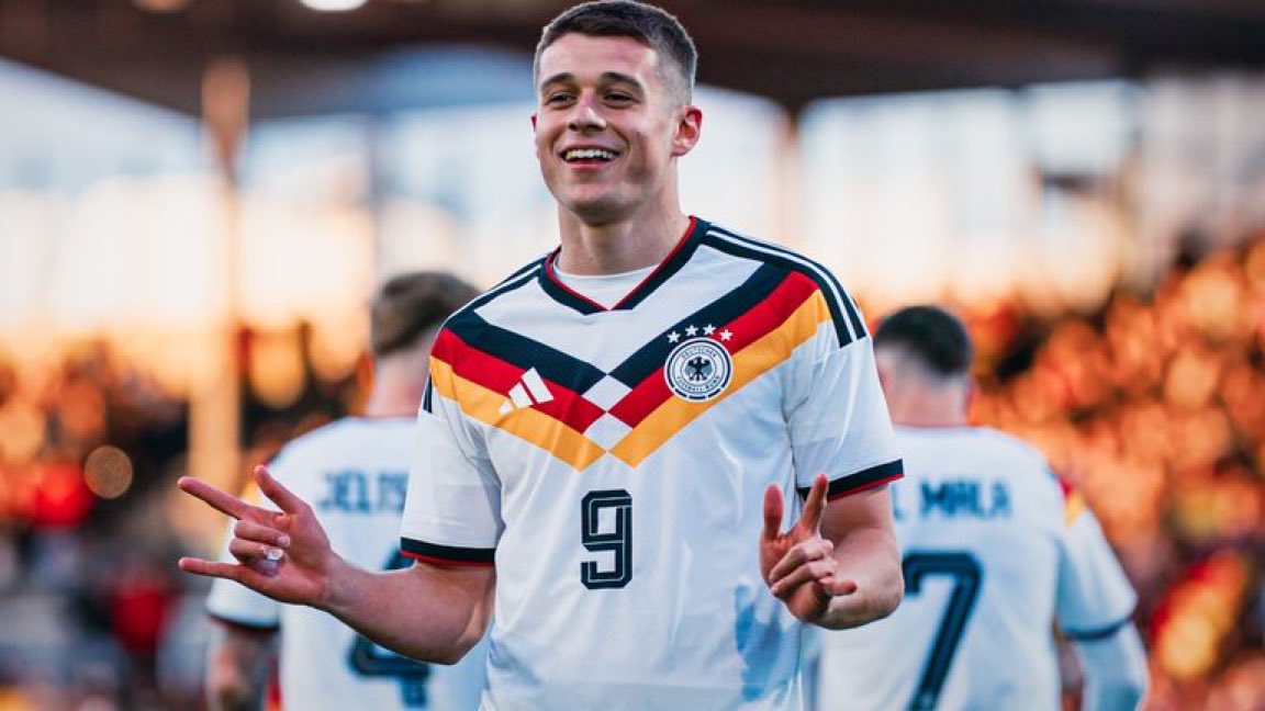 Andrés Weiss tweet media