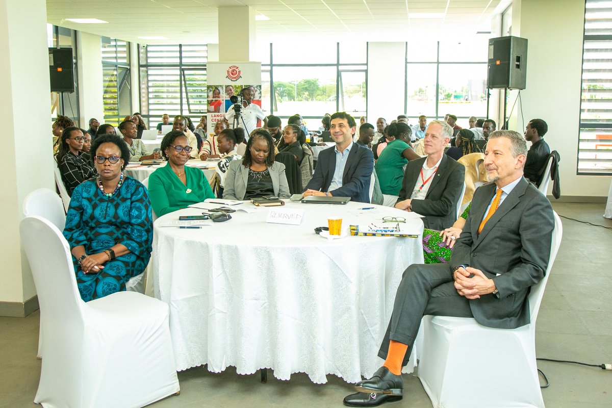 AmrefUniversity's tweet image. The From Idea to Impact Business Plan Workshop at Amref International University concluded with an exciting Pitching Competition &amp;amp; Award Ceremony.

Here are the top ventures shaping the future of healthcare 🧵
#FromIdeaToImpact #AMIU #HealthEntrepreneurship