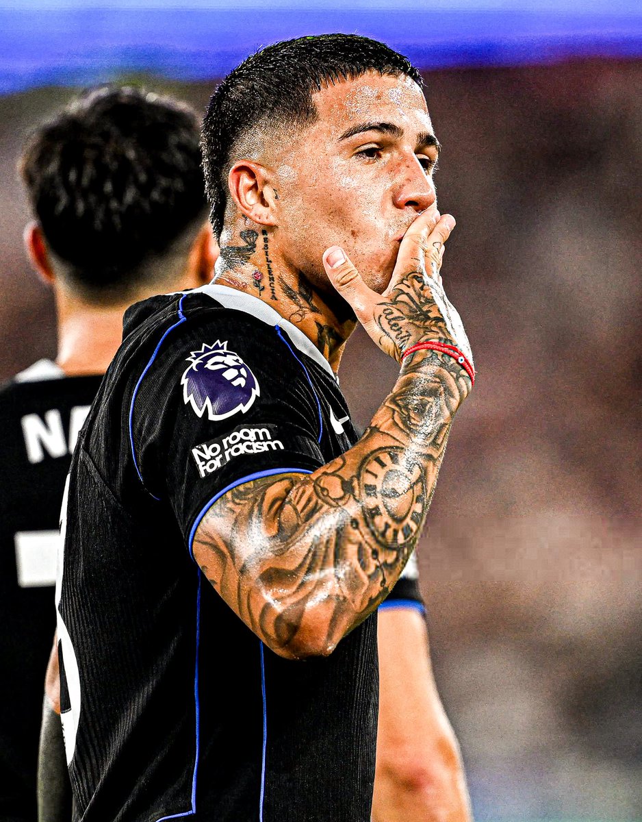 Just Chelsea tweet media