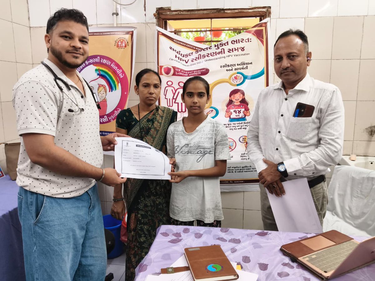AslaliPhc's tweet photo. CERVICAL CANCER FREE BHARAT
As per order given by CDHO sir &amp; suggestion by THO Dascroi mam on saturday to intensify HPPV campaign .
Today at PHC, HPPV session held successfuly &amp; total 19 beneficiaries recieved "Single Dose HPV Vaccines" without any complications.PHC-ASLALI https://t.co/C3PwM8IAMT