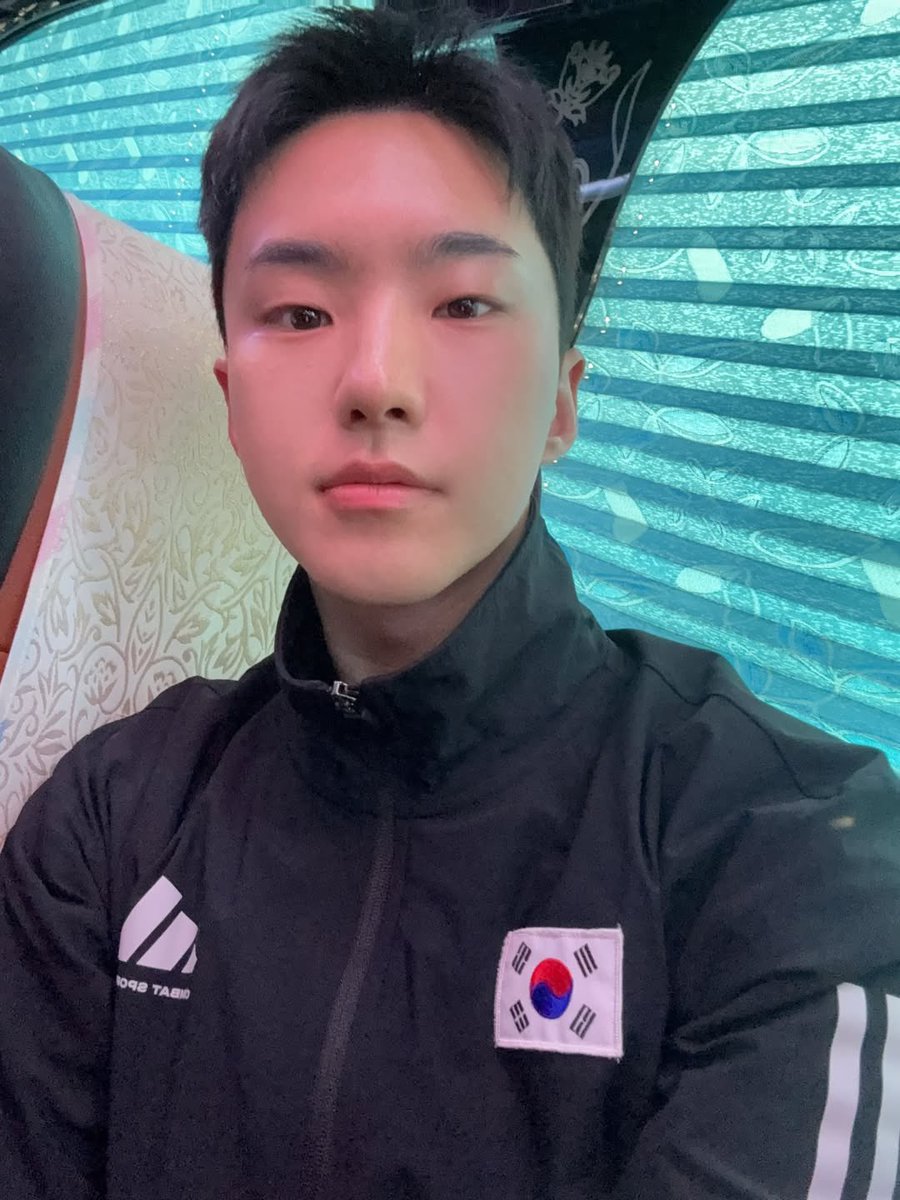 Kwon Hoshi PH ఇ ◝‿◜ ఇ tweet media