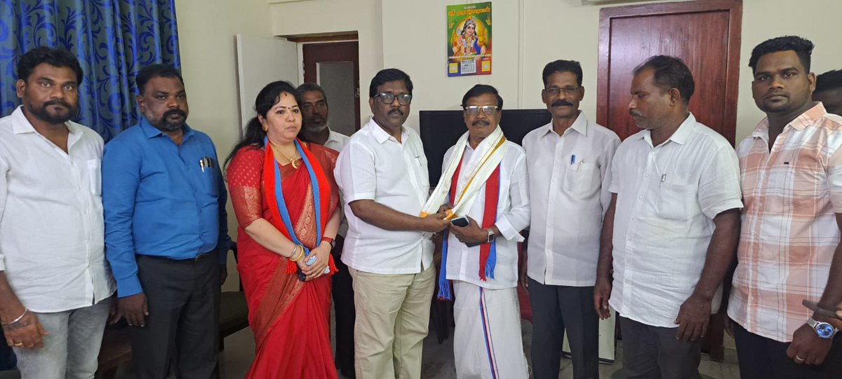 WriterRavikumar's tweet photo. புதுச்சேரி வேட்பாளர்கள் 

புதுச்சேரி மாநிலத்தில் விசிக சார்பில் தலைவர் எழுச்சித் தமிழர் அவர்களால் அறிவிக்கப்பட்டுள்ள வேட்பாளர்கள்  

தோழர் அரிமா தமிழன் : ஊசுடு
தோழர் அமுதவன் : நெட்டப்பாக்கம்
திருமதி செல்வ புஷ்பலதா: உழவர்கரை 

ஆகியோரை வாழ்த்தினேன் https://t.co/RsOFFWYcqN