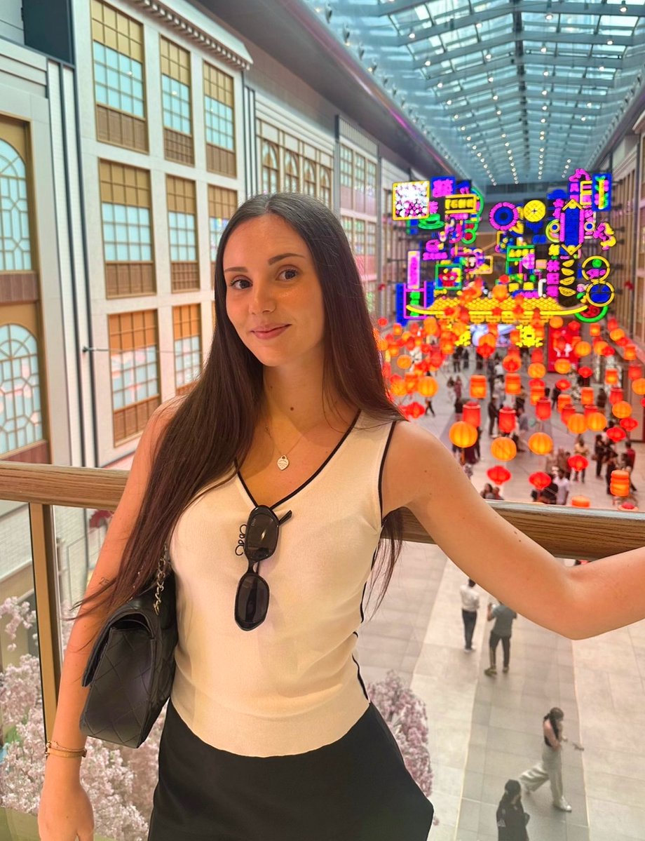 CryptoPizzaGirl 🍕🐳 tweet media