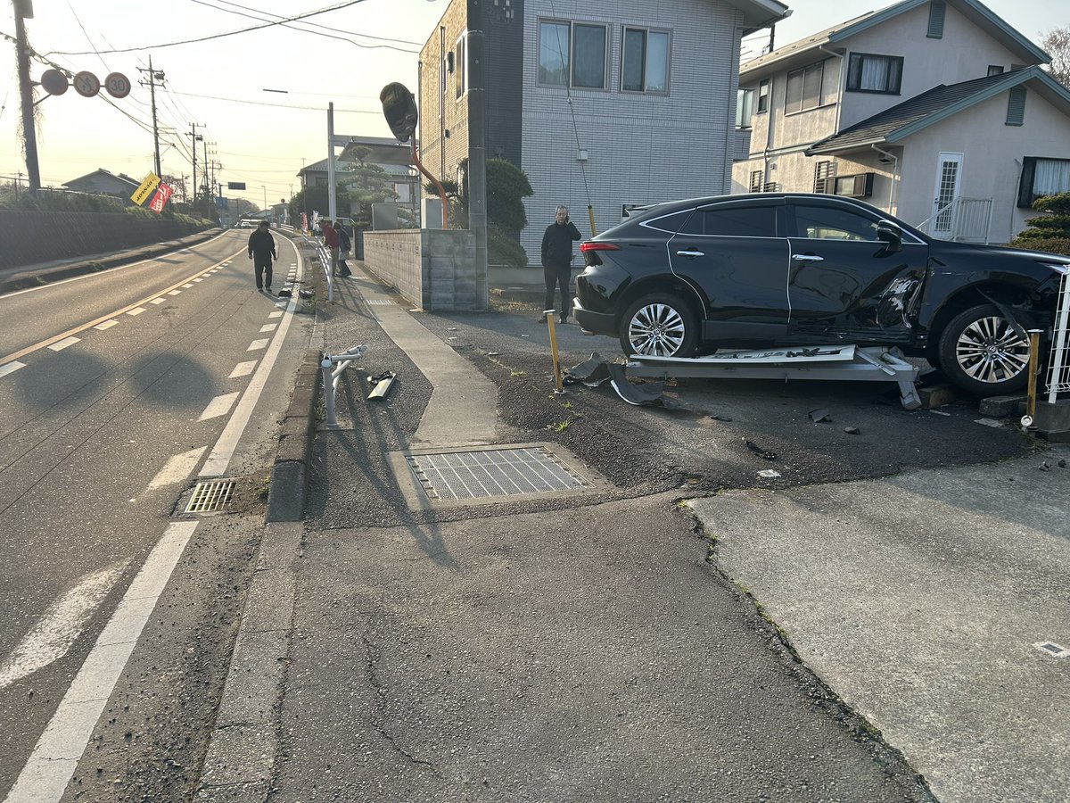 ひっさん tweet media