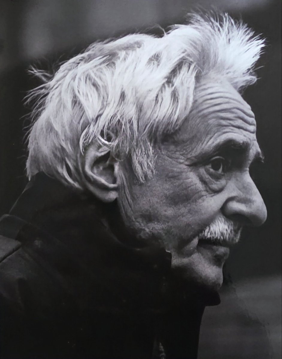 guggenheimurdaibaistop tweet media